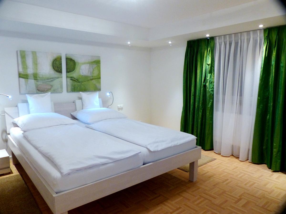 Wolke7 Apartment การ์มิช-พาร์เทนเคียร์เชน ภายนอก รูปภาพ